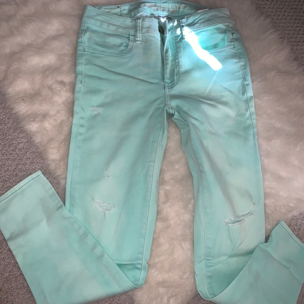 NWOT American Eagle Jeans Never Worn